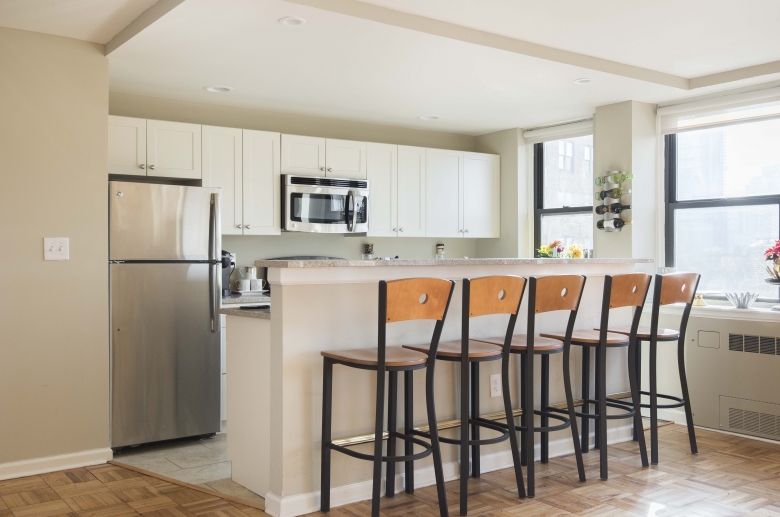 Parkway House Apartments in Philadelphia, PA PMC Property Group